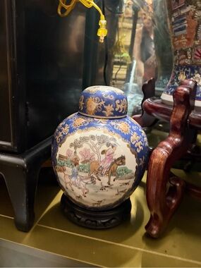 Blue and White Decorative Porcelain Ginger Jar - Elegant Home Art